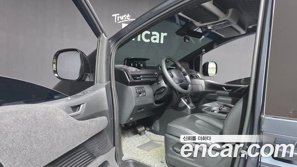 Hyundai Staria 2024, фото 13