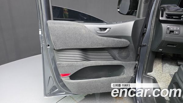 Hyundai Staria 2024, фото 14