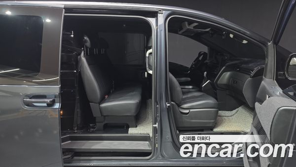 Hyundai Staria 2024, фото 27
