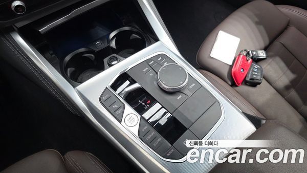 BMW 4 Series 2024, фото 12