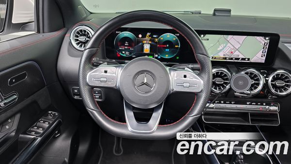 Mercedes-Benz EQA 2022, фото 13