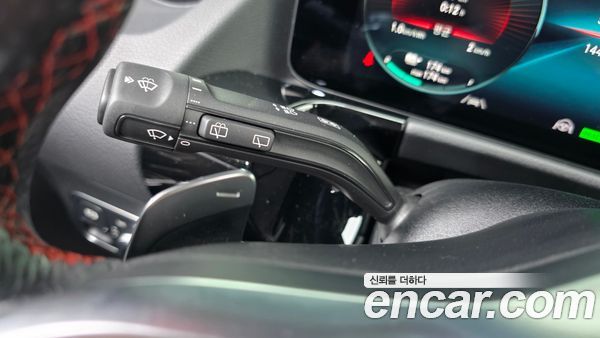 Mercedes-Benz EQA 2022, фото 18