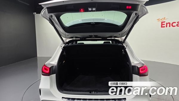 Mercedes-Benz EQA 2022, фото 20