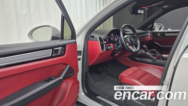 Porsche Cayenne 2023, фото 13