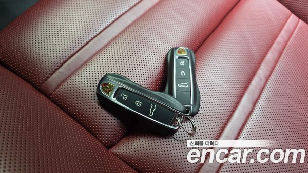 Porsche Cayenne 2023, фото 24