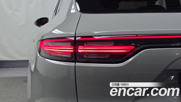 Porsche Cayenne 2023, фото 9