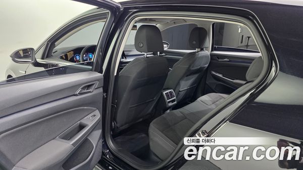 Volkswagen Golf 2022, фото 16