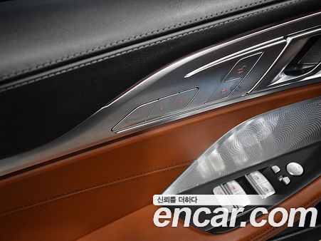 BMW 8 Series 2023, фото 6