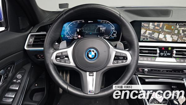 BMW 3 Series 2022, фото 18