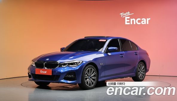 BMW 3 Series 2022, фото 33