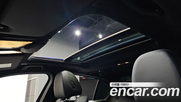 BMW 3 Series 2022, фото 29