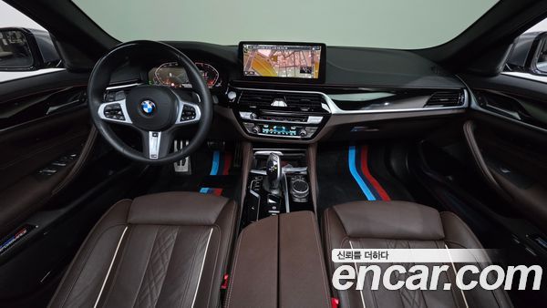 BMW 5 Series 2023, фото 7