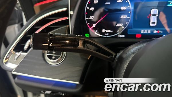 Mercedes-Benz E-Class 2026, фото 18