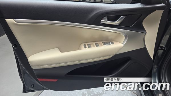 Genesis G70 2025, фото 14