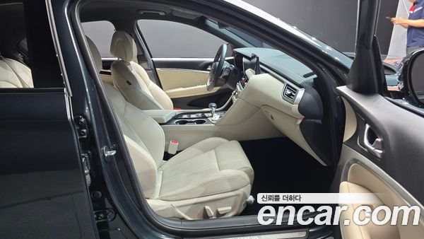 Genesis G70 2025, фото 16