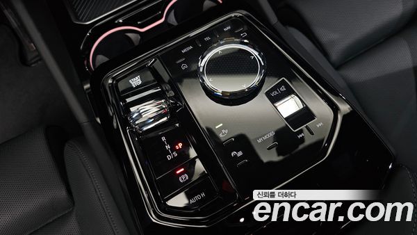 BMW 5 Series 2026, фото 11