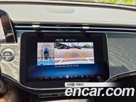 Mercedes-Benz E-Class 2025, фото 14