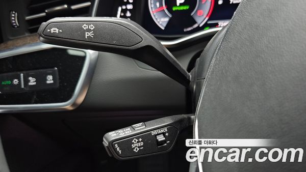 Audi A7 2020, фото 20