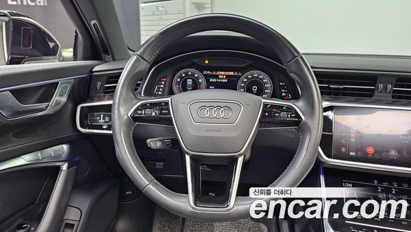 Audi A6 2020, фото 13