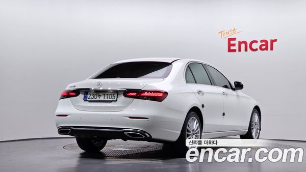 Mercedes-Benz E-Class 2021, фото 2