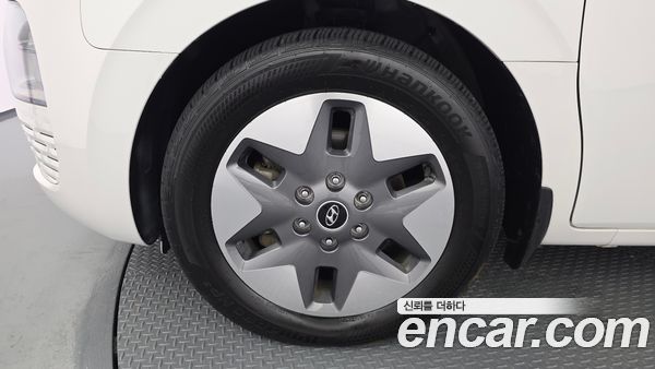 Hyundai Staria 2022, фото 5