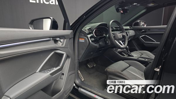 Audi Q3 2022, фото 12