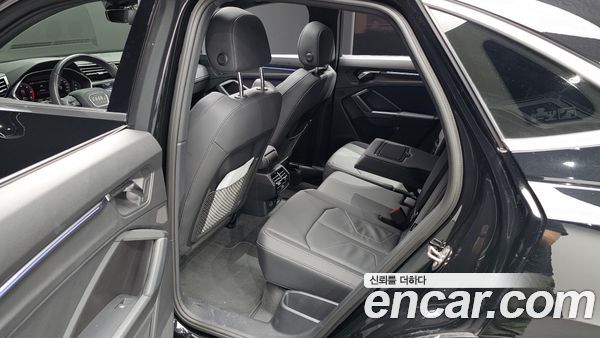 Audi Q3 2022, фото 17
