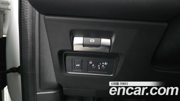 Land Rover Discovery Sport 2020, фото 28
