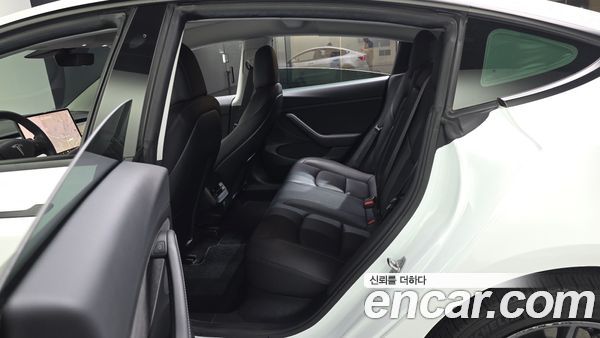 Tesla Model 3 2022, фото 16