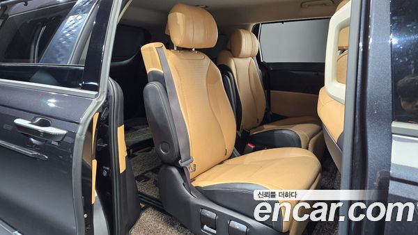 Kia Carnival 2021, фото 17