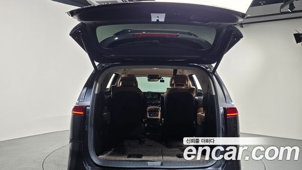 Kia Carnival 2021, фото 26