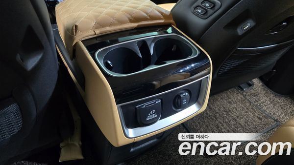 Kia Carnival 2021, фото 31