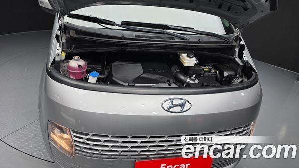 Hyundai Staria 2023, фото 6