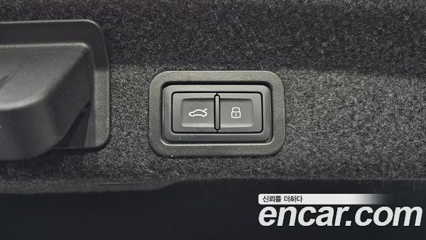 Audi A6 2021, фото 34
