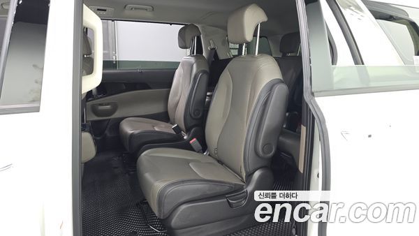 Kia Carnival 2024, фото 18