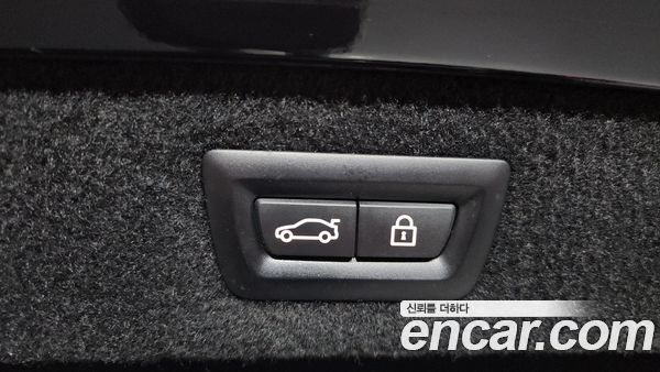 BMW 8 Series 2021, фото 20