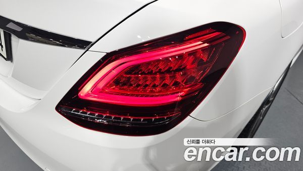 Mercedes-Benz C-Class 2021, фото 9