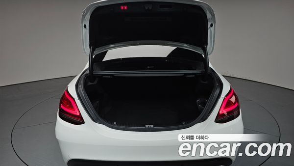 Mercedes-Benz C-Class 2021, фото 35