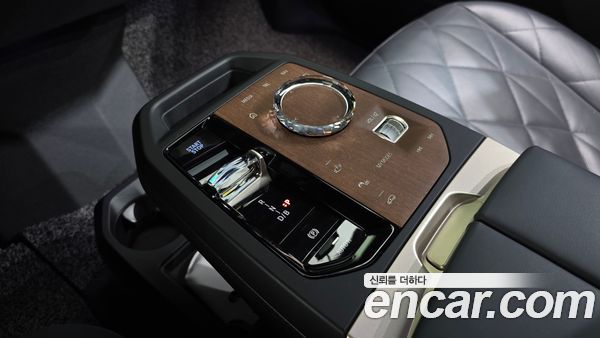 BMW iX 2024, фото 12