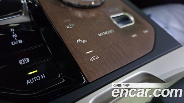 BMW iX 2024, фото 30