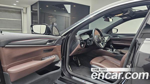 BMW Gran Turismo 2024, фото 13