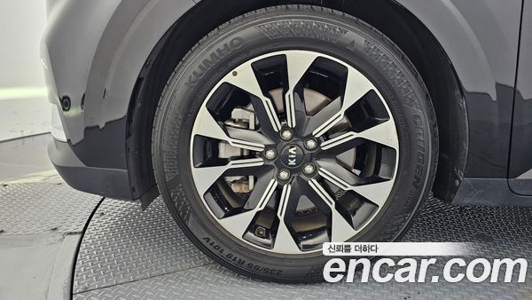 Kia Carnival 2021, фото 4
