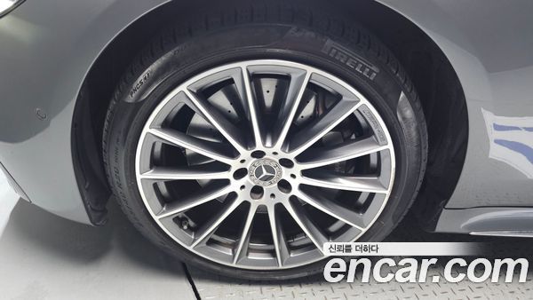 Mercedes-Benz S-Class 2022, фото 5