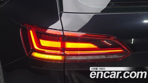 Volkswagen Touareg 2021, фото 9