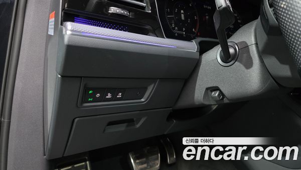 Volkswagen Touareg 2021, фото 27
