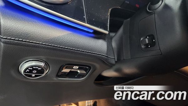 Mercedes-Benz EQS 2023, фото 11