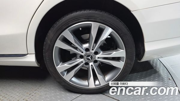 Mercedes-Benz C-Class 2020, фото 5