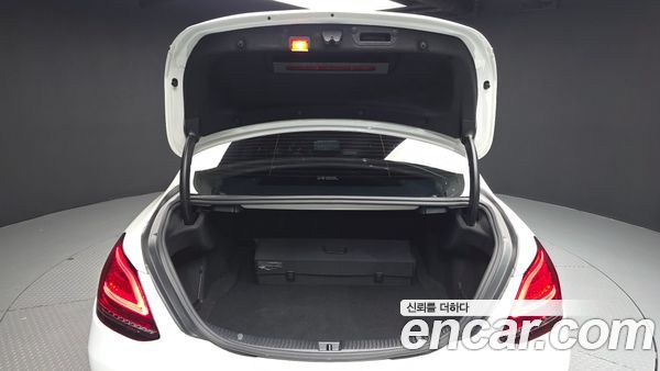 Mercedes-Benz C-Class 2020, фото 20