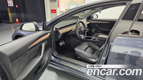 Tesla Model 3 2022, фото 10