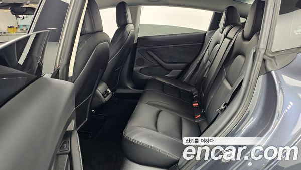Tesla Model 3 2022, фото 12